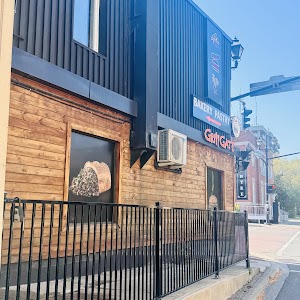 Grill Gate place picture